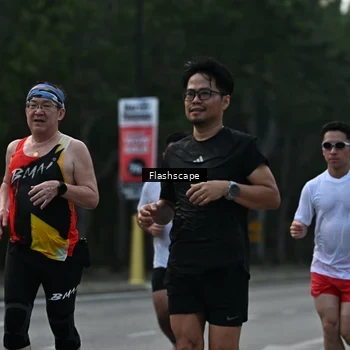 Runner Photo 8367373