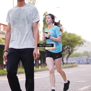 Runner Photo 8367379