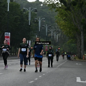 Runner Photo 8367396