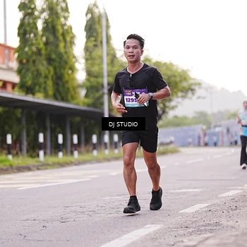 Runner Photo 8367403