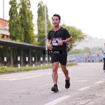 Runner Photo 8367411