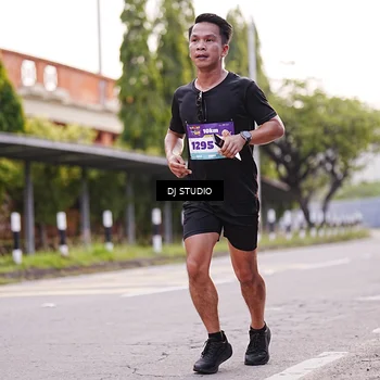 Runner Photo 8367420