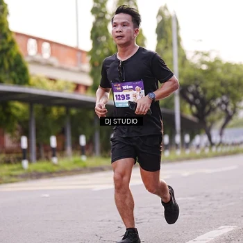 Runner Photo 8367430