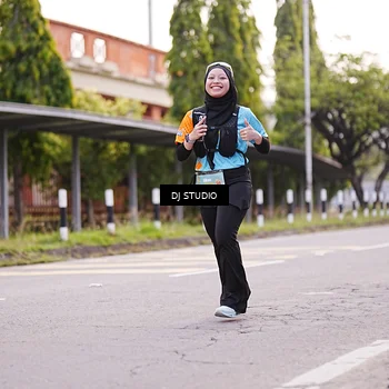Runner Photo 8367478