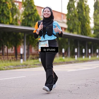 Runner Photo 8367502