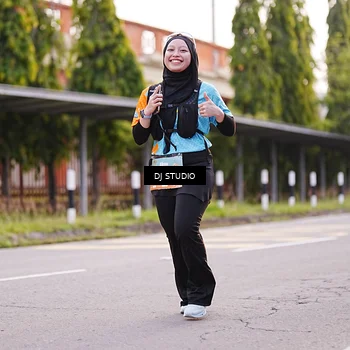 Runner Photo 8367504