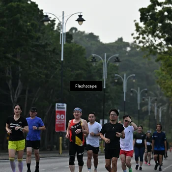 Runner Photo 8367532