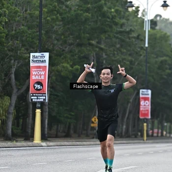 Runner Photo 8367566