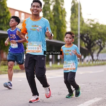 Runner Photo 8367616