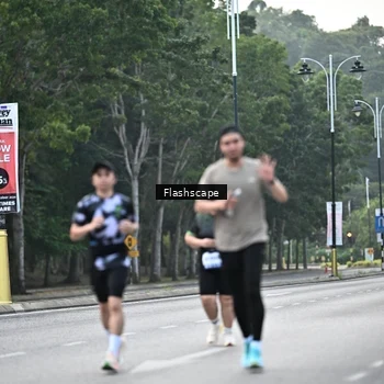 Runner Photo 8367638