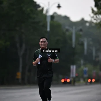 Runner Photo 8367719