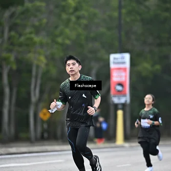 Runner Photo 8367754
