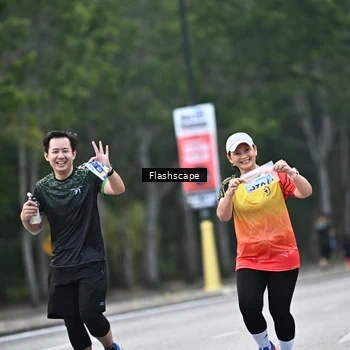 Runner Photo 8367803