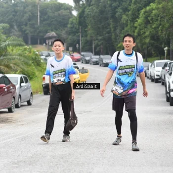 Runner Photo 8368005