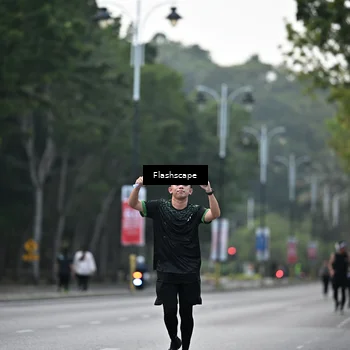 Runner Photo 8368012