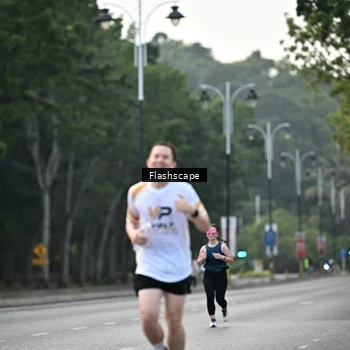 Runner Photo 8368128