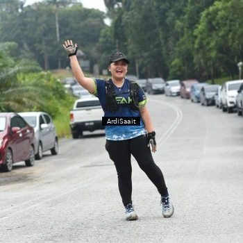 Runner Photo 8368175