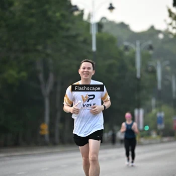 Runner Photo 8368192