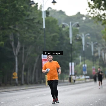 Runner Photo 8368206