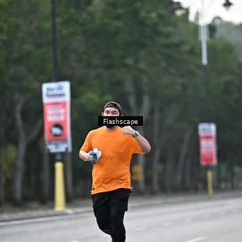 Runner Photo 8368244