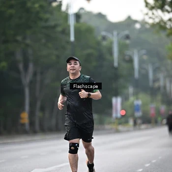 Runner Photo 8368301