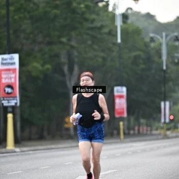 Runner Photo 8368367