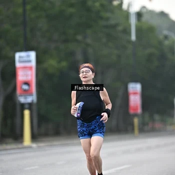 Runner Photo 8368374