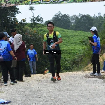 Runner Photo 8368469