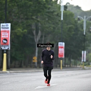 Runner Photo 8368607