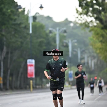 Runner Photo 8368618