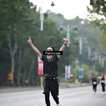 Runner Photo 8368679