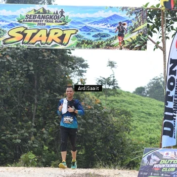 Runner Photo 8368696