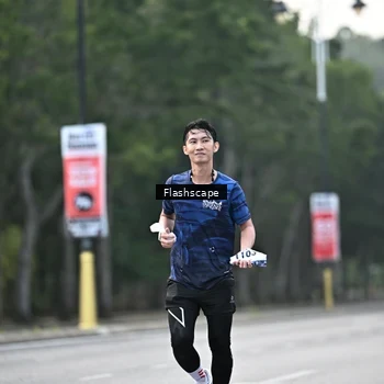 Runner Photo 8368775