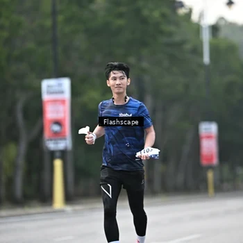 Runner Photo 8368787