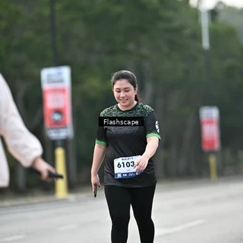 Runner Photo 8368792