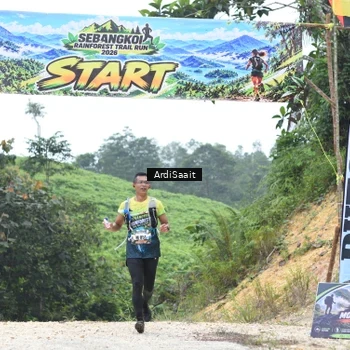 Runner Photo 8368843