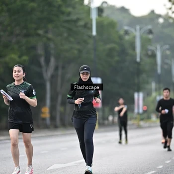 Runner Photo 8368849