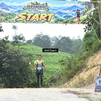 Runner Photo 8368851