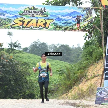 Runner Photo 8368870