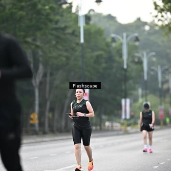 Runner Photo 8368902