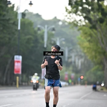 Runner Photo 8369000