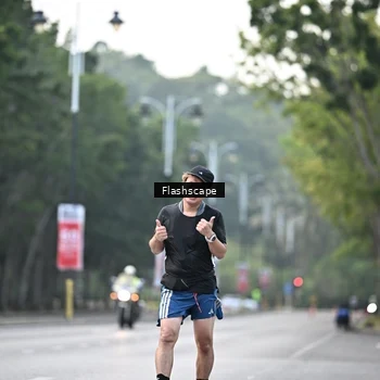 Runner Photo 8369018