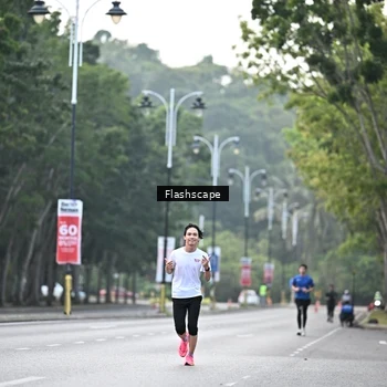 Runner Photo 8369021