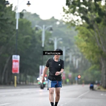 Runner Photo 8369030