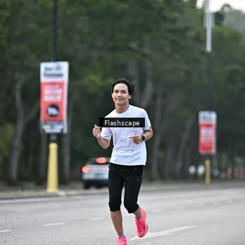 Runner Photo 8369055