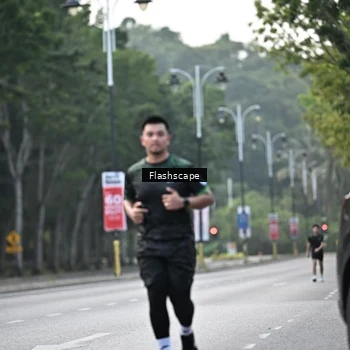 Runner Photo 8369143