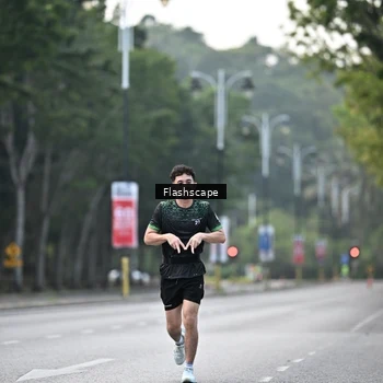 Runner Photo 8369175