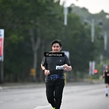 Runner Photo 8369295