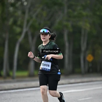 Runner Photo 8369373