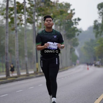 Runner Photo 8369429